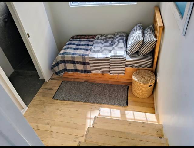 5 BEDROOM HOUSE FOR SALE IN WAVECREST